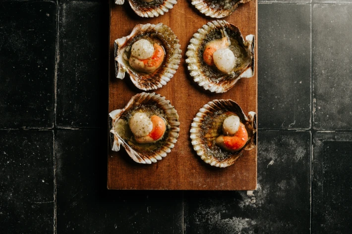 Zamburiñas a la plancha con un toque de cilantro
